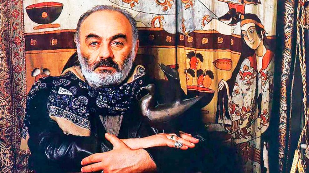 Retrato del director armenio ucraniano Serguei Paradjanov 
